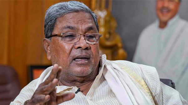 siddaramaiah-slams-central-government-on-no-karnataka-tableau-at-republic-day-parade siddaramaiah-slams-central-government-on-no-karnataka-tableau-at-republic-day-parade