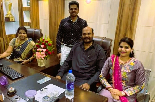 John Pandian daughter Vinolin Nivetha is interest in contesting parliament election 