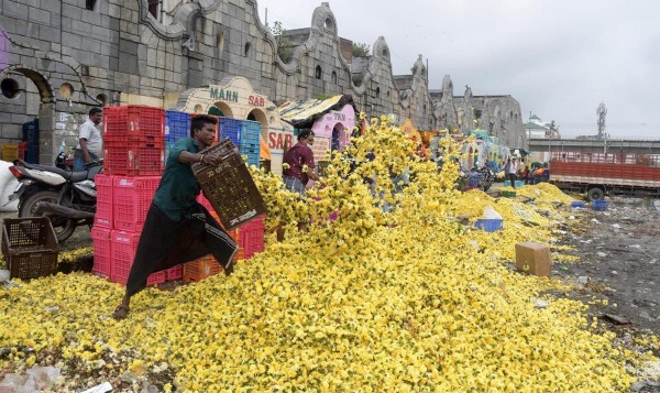 Chennai Koyambedu Lulu Mall and Mass plan by TN Gov 13 modern park on 9 acres in Koyambedu Flower Market complex