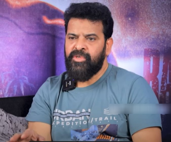 Why did Vijay hide 5 crore Income? Ameers question