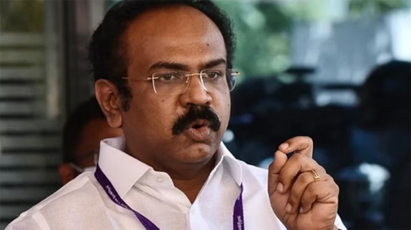 Minister Thangam thennarasu reply to Edappadi palanisamy on laptop for students scheme Minister Thangam thennarasu reply to Edappadi palanisamy on laptop for students scheme