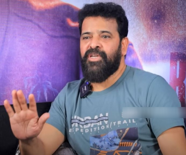 Why did Vijay hide 5 crore Income? Ameers question