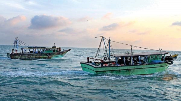 Sri lankan Navy arrested 17 more Tamil Nadu Fishermen near Katchatheevu Sri lankan Navy arrested 17 more Tamil Nadu Fishermen near Katchatheevu