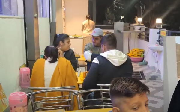 A roadside food shop owner in Jaipur has become a billionaire today