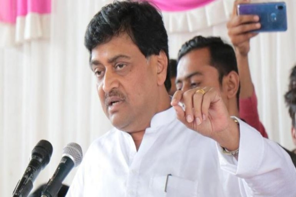 Ex Maharashtra CM Ashok Chavan quits Congress, Set to join BJP with 12 MLAs?