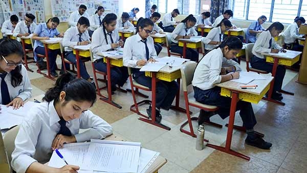CBSE refuses that 10th and +2 Exam question paper leaked before the Feb 15th final exam 