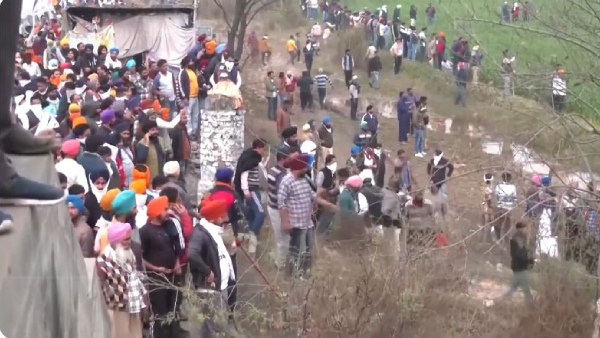 Rice famine imminent: Farmers protest in Delhi 