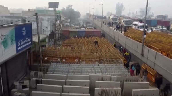 Rice famine imminent: Farmers protest in Delhi 