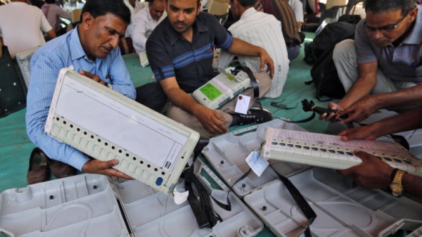 Is BJP cheating with EVM machine?
