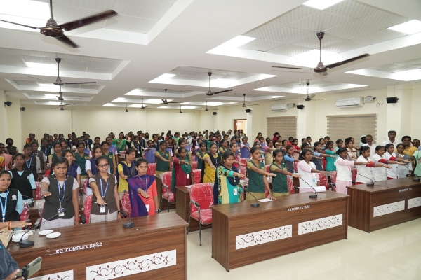 Tamil Nadu tops in Gross enrollment ratio 2021-2022 Tamil Nadu tops in Gross enrollment ratio 2021-2022