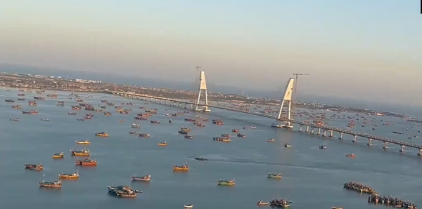 PM Modi inaugurates Sudarshan Setu- Indias longest cable stayed bridge in Gujarat PM Modi inaugurates Sudarshan Setu- Indias longest cable stayed bridge in Gujarat