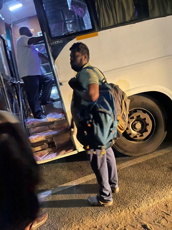  A passenger shared disaster experience about travelling in Orange travels 