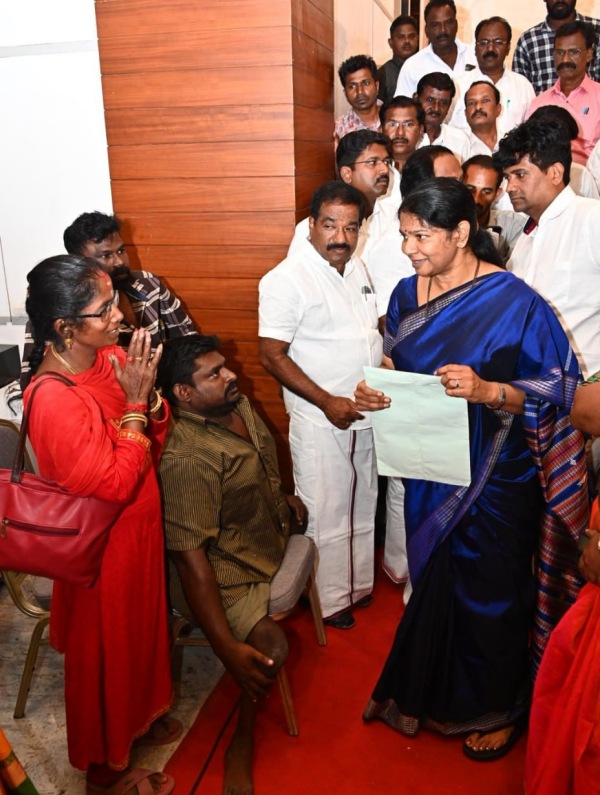 Kanimozhi MP criticized, who have the position of inciting religious or caste problems and doing politics in it are BJP 