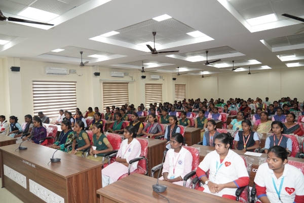 Tamil Nadu tops in Gross enrollment ratio 2021-2022 Tamil Nadu tops in Gross enrollment ratio 2021-2022