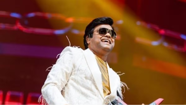 Metro train administration said free raid for Harris Jayaraj music concert 