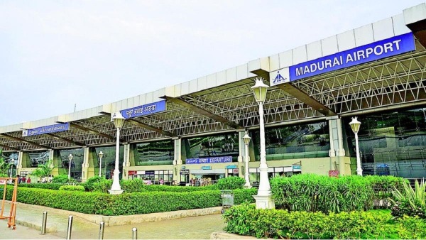 Passenger arrested for smuggling 80 lakhs gold in Madurai flight from Dubai 