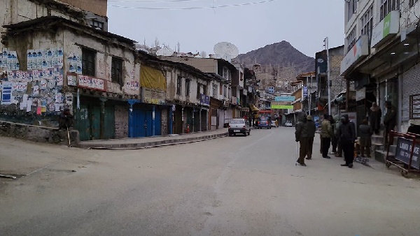 Ladakh Shutdown- Protesters demand Statehood 