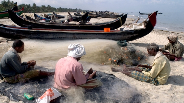 Rain alert for next two days in Tamil nadu and fisherman warned by Chennai meterological department 