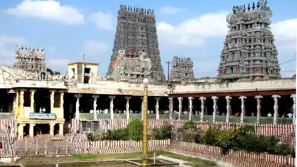 Maha Shivratri Madurai Meenakshi Amman temple 4 Kala abhishakam Devotees allowed to Dharsan 