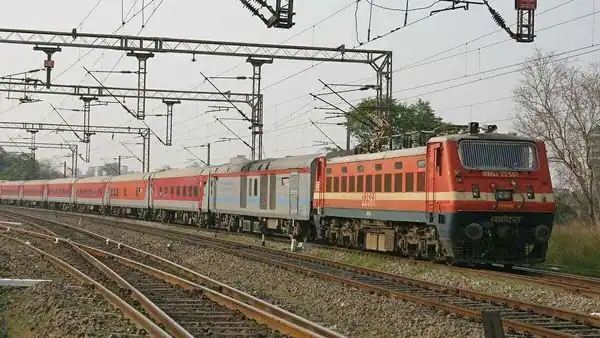  Southern Railway says that 44 electric trains will not be operated today 