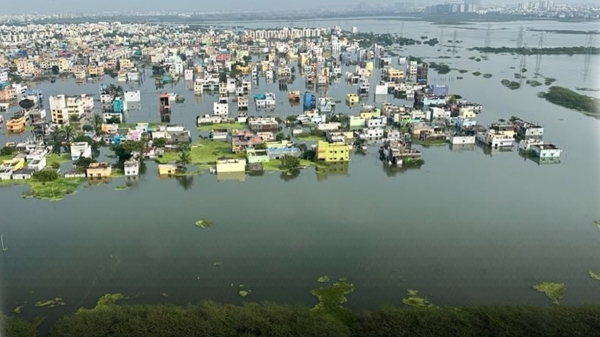 how individuals encroached government lands in Parangimalai and Pallikaranai? arappor iyakkam tweet 