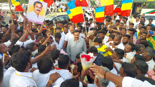 In the BJP alliance PMK! CBI check for Anbumani