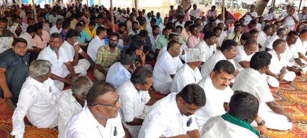 Release Fishermen from Srilanka: Relay hunger strike at Rameswaram 