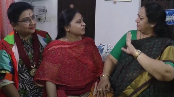 Actresses Nalini and Ambika who visited director Vikramans wife Jayapriya