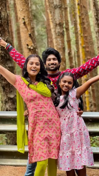  Mahanadhi serial Actresses Lakshmi Priya quit from a Chandrakantham serial