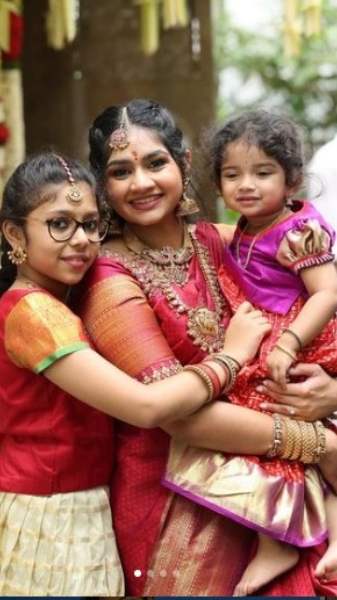  who is Actor Vijayakumars granddaughter Diya