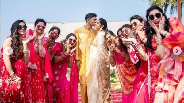 Why Relatives cried by Vijayakumars granddaughter at Sangeet function