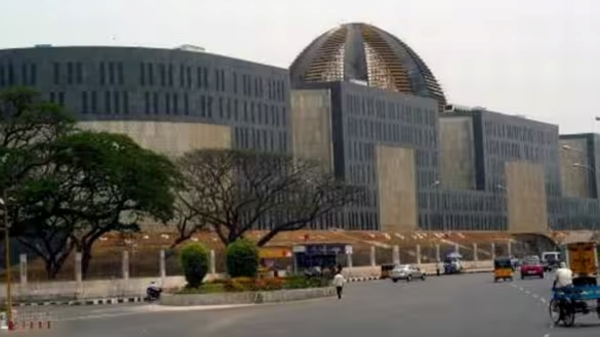 New Cheif Secretariat scandal:Chennai HC adjourned the judgement about anti corruption investigation 