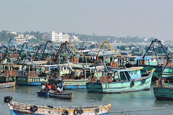 Ramadoss condemns Srilankan navy for arresting 19 Rameswaram fishermen 