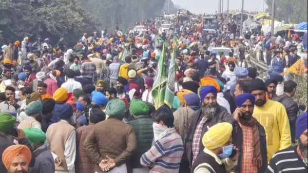 What relatives for Farmer who died in Delhi Chalo protest said about Police actions 