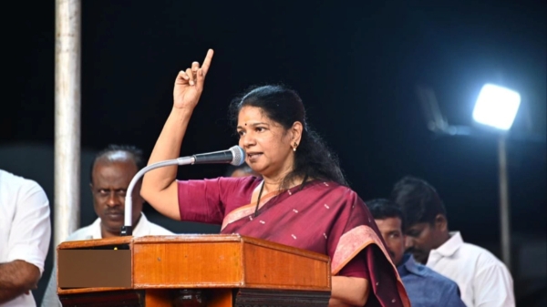  Kanimozhi directly attacks Nirmala Sitharaman 