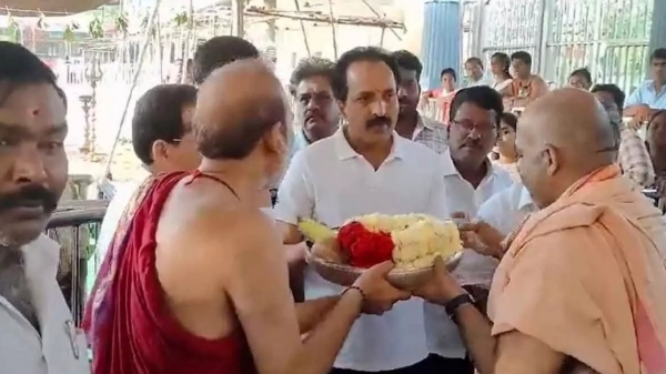 ISRO chief Somnath visits Sullurpeta temple as INSAT 3DS satellite is about to be launched today 