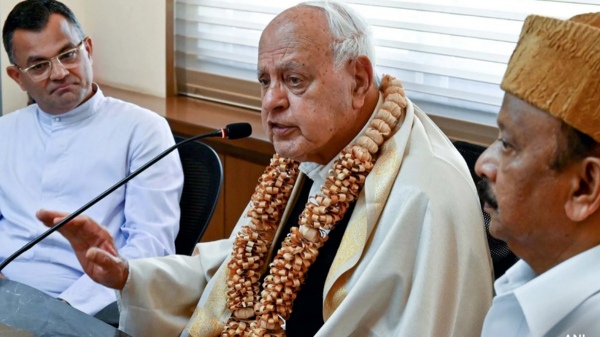 Another setback for INDIA alliance: After Farooq Abdullah party Mehbooba Mufti trying to contest without Congress in jammu kashmir 