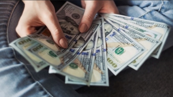  US Man wins 2,800 crore in Lottery but Company refused to give prize Amount, what happened next
