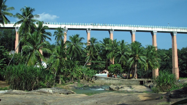 How to go to Mathur Thotti palam in Kanyakumari? 