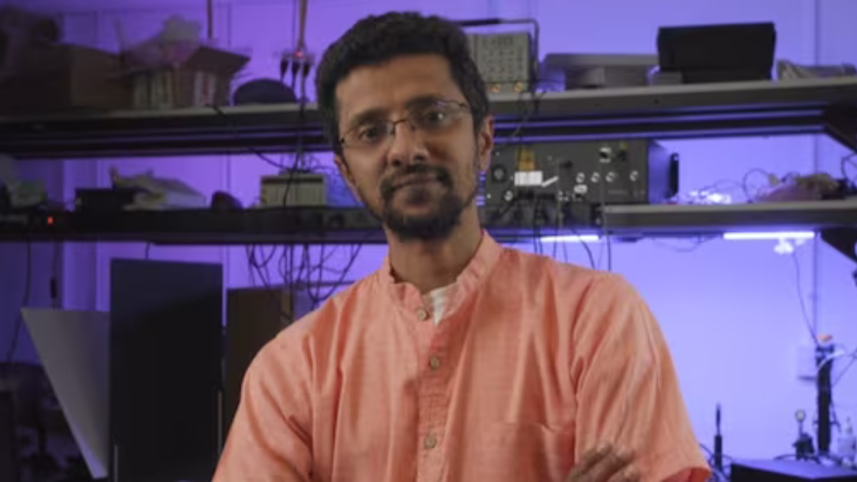 சபாஷ்.! சென்னை இளைஞருக்கு அமெரிக்காவில் உயரிய விருது.. புகழ்ந்து தள்ளிய