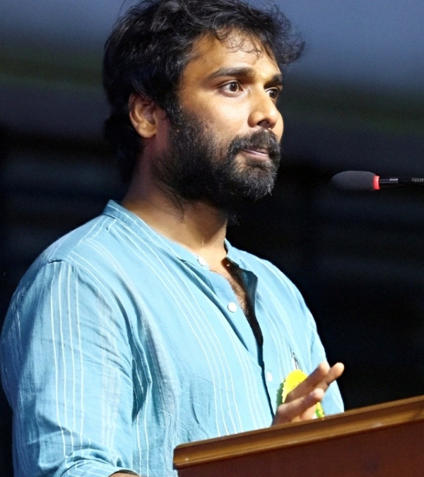  Bigg Boss Pradeep has been given a grand welcome in a popular school