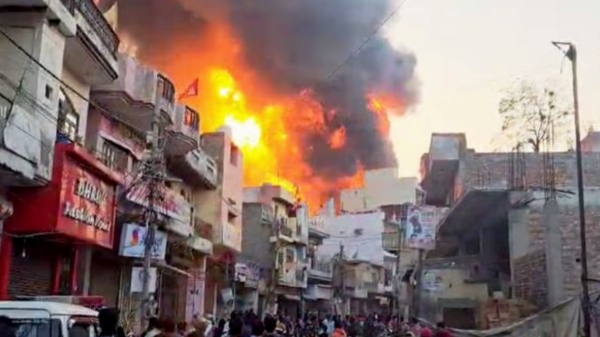 7 people dead after fire erupts at a paint factory in Delhi Narelas Alipur market 7 people dead after fire erupts at a paint factory in Delhi Narelas Alipur market