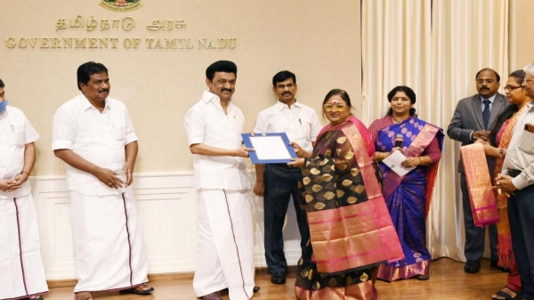 What is the super facility brought by MK Stalin in the deed registration offices in Tamil Nadu? 