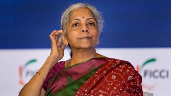 BJP internal survey favours Nirmala as Thiruvananthapuram candidate and she could be beat Congress MP Shashi Tharoor 