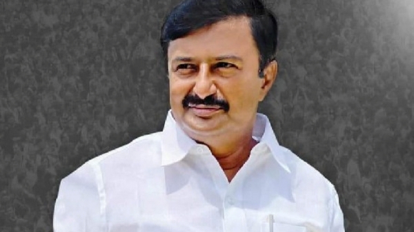 Minister M. P. Saminathan who participated in government programs despite the death of his father 