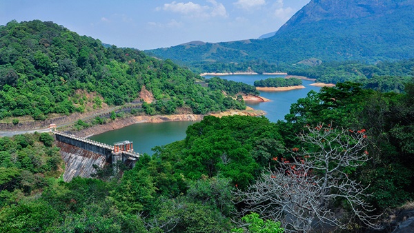 Why did Kerala reduce the water to be supplied to Coimbatore by 50 percent from Siruvani Dam? Why did Kerala reduce the water to be supplied to Coimbatore by 50 percent from Siruvani Dam?