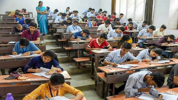  A jackpot awaits the aspirants of TNPSC Group 4 Exam : Dont forget to apply for job 