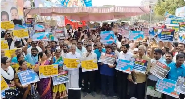 Opposition accuses EVM machine 