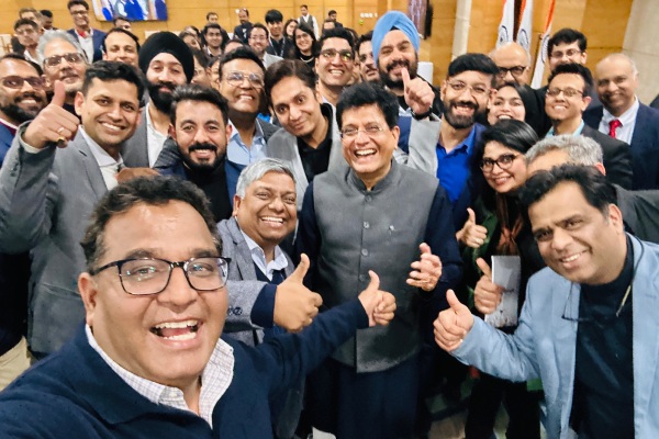 How did Vijay Shekhar Sharma Paytm company fail?