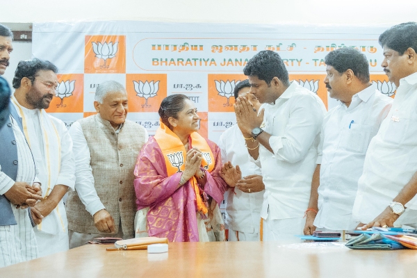 Chennai AIADMK former MLA Rajalakshmi joined BJP today